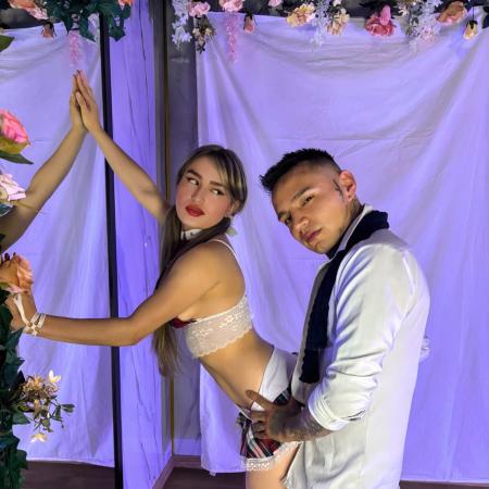 Laat je lekker gaan met Duo Annie and Michel op Videochat.nl: Wij zijn een gedurfd Latijns-Amerikaans stel dat ervan houdt om chemie, verbinding en passie te ontdekken. We houden ervan om te plagen, te... videochat.nl/nieuws/2026020…