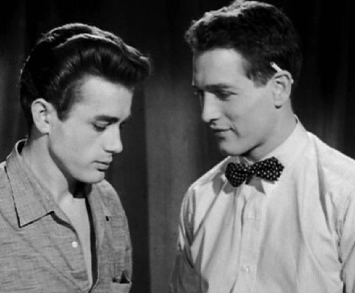 oldhllywoods's tweet image. the sexual tension. 😳

james dean and paul newman’s screen test for “east of eden” (1954)