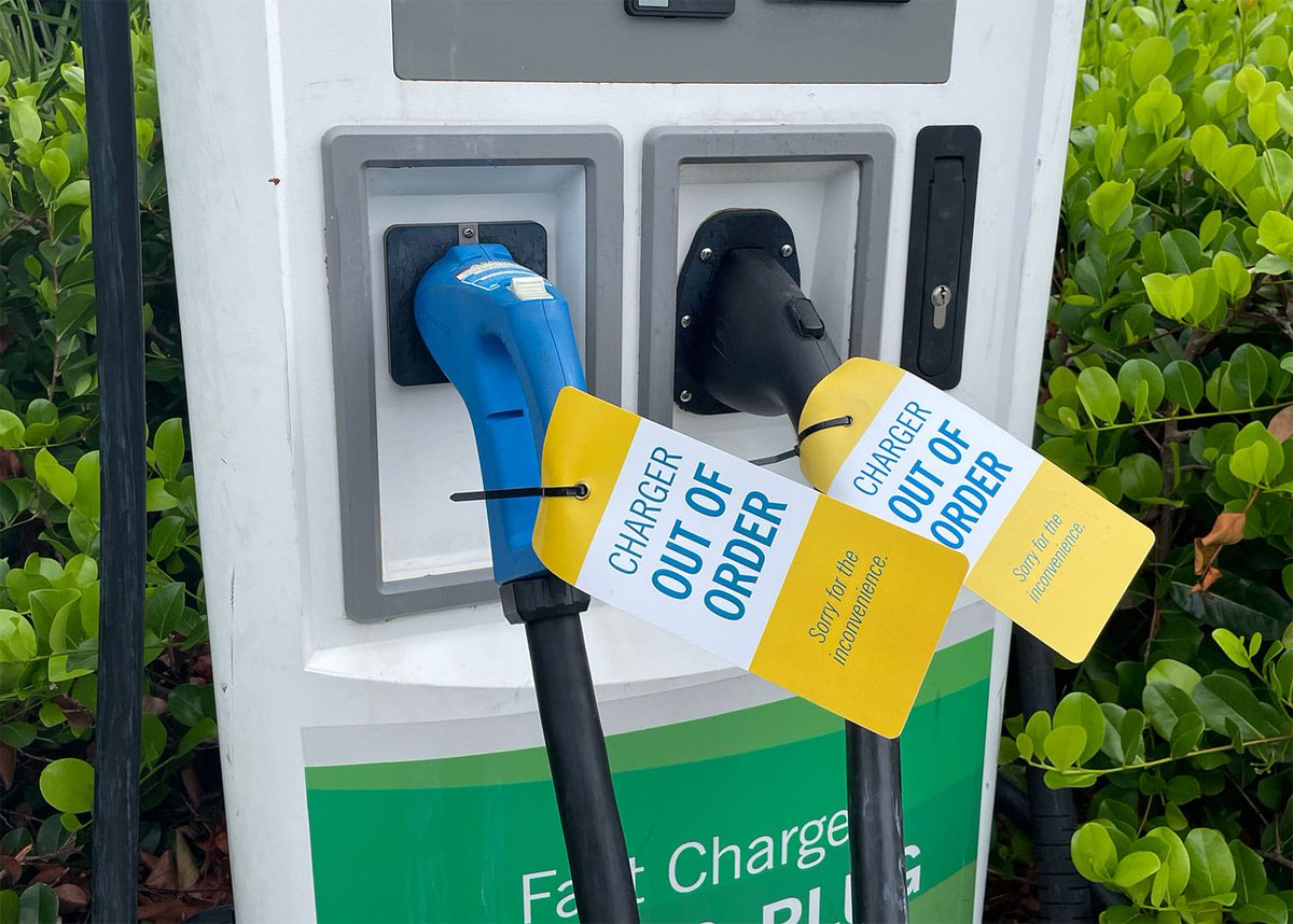 ChargedEVs's tweet image. EV charging station reliability platform ChargerHelp announces new partner program zurl.co/XBDWV
-
@ChargerHelp  #electriccar #energy