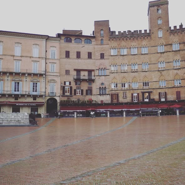 AnyaPriceX's tweet photo. Did you miss me?
I was on vocation to Toscana, Italy.
Florence, Siena, Piacenza and other medieval villages.
The only bad thing was that it was raining all day, every day. I was expecting the weather to be better than Dublin and London.
#italy #toscana #florence #siena #anyaprice https://t.co/WMeL6h1RxO