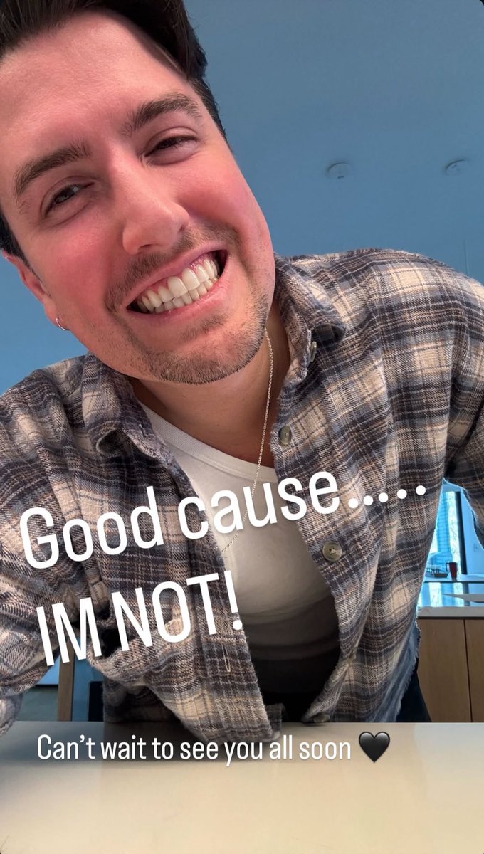 btritaupdates's tweet image. 📲| Logan su Instagram 😂🖤