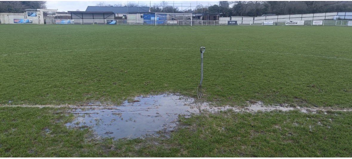 Badshot Lea FC tweet media