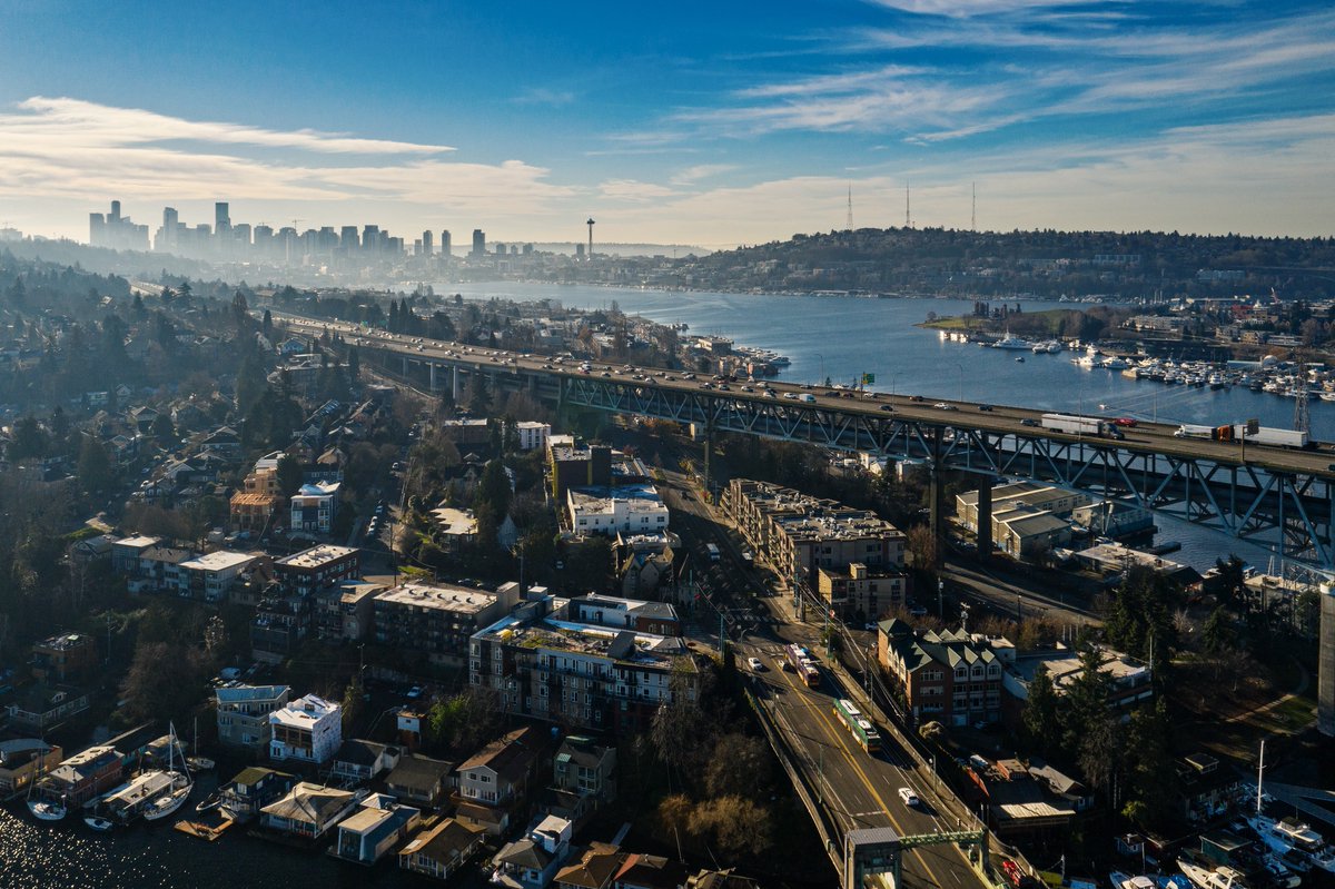 University of Washington tweet media