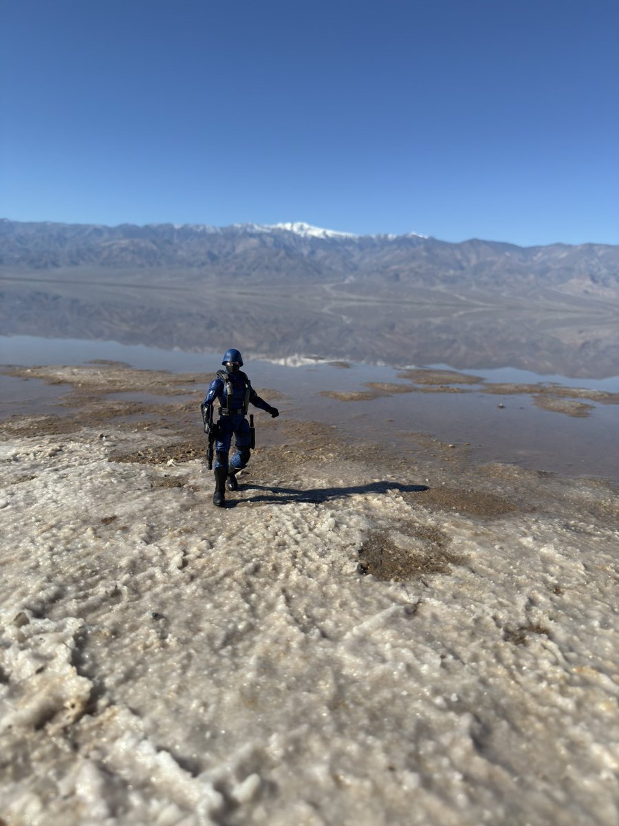 CletusOfCobra's tweet photo. A few more pics from Death Valley:
#DeathValleyCA #BadwaterBasin #SandDunesDeathValley #Cobra #GIJoeClassified #Hasbro #MomawNadon #SnakeEyes #StarWarsBlackSeries #CletusOfCobra #GIJoe #DarkSkiesDeathValley #DeathValleyNationalPark #toyphotography https://t.co/wLqwjNE33P