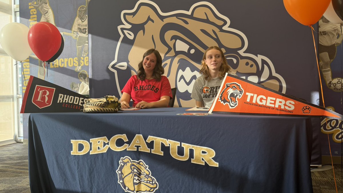 Decatur High School Softball tweet media