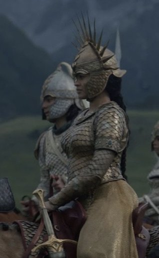 FellowshipFans's tweet image. Aranrúth ~ Legendary sword of King Thingol of Doriath.

Borne by #Míriel in #TheRingsofPower, Wētā Art Director Vaughan Flanagan noted: “The sword that Míriel wears is both a relic of the first age and heirloom of the Kings and Queens of #Númenor…These etchings continue onto the…