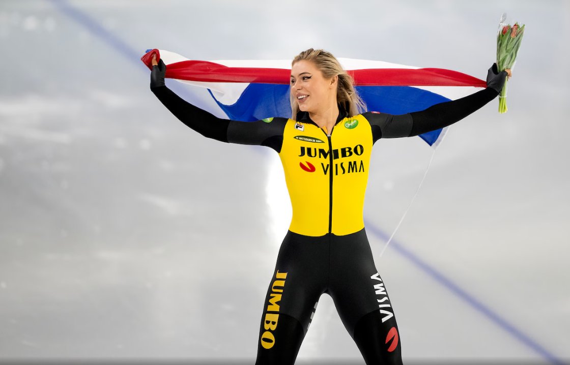 Let's face it. Jumbo-Visma was never the same after Jutta Leerdam left the team in April 2024. The downfall started there. 💁‍♂️

#MilanoCortina2026