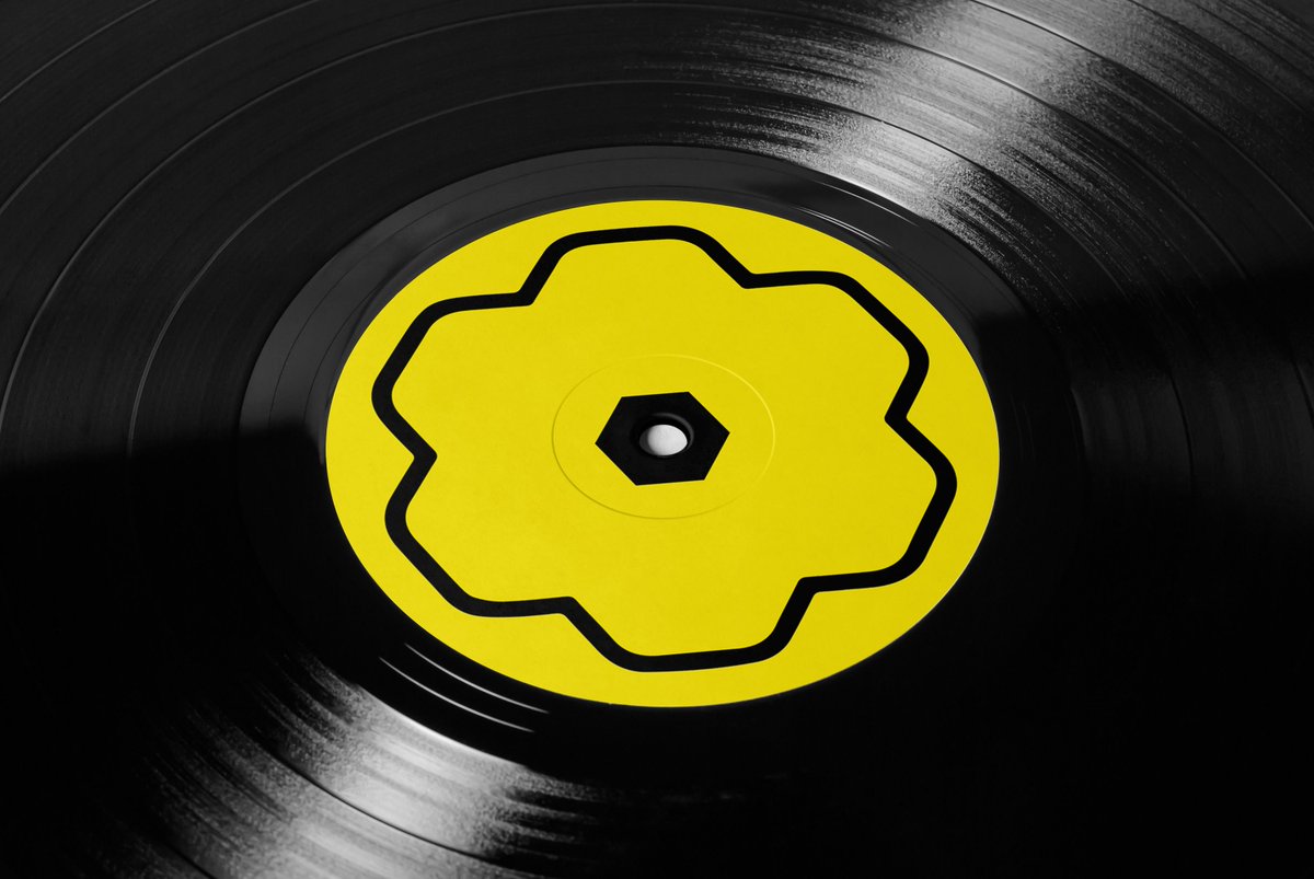 Lost In Cult tweet media