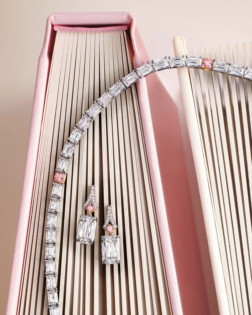 Boodles's tweet photo. Boodles’ pink diamonds and the Ashoka cut, each extraordinary in its own right, each uniquely Boodles. Together, they create a pairing unlike any other.
#Boodles #ASHOKAdiamond #PinkDiamonds https://t.co/vRmPE5QmaO