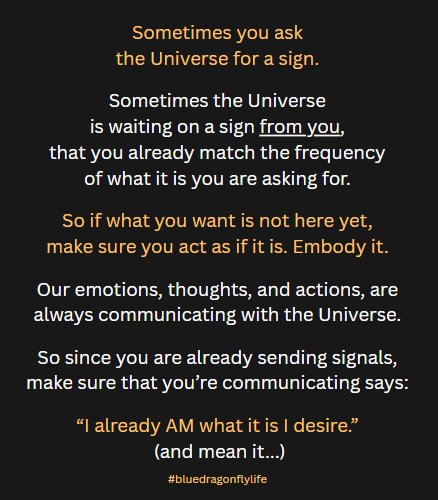Sometimes you wait for a sign from life, and sometimes life waits for a sign from you. Send the right signal and watch miracles happen🥰🙏 #MondayMotivation  #MondayMood  #Monday #MondayMotivaton #MindsetMatters #businesstips #businessintelligence #SuccessMindset #Manifest #QOTD