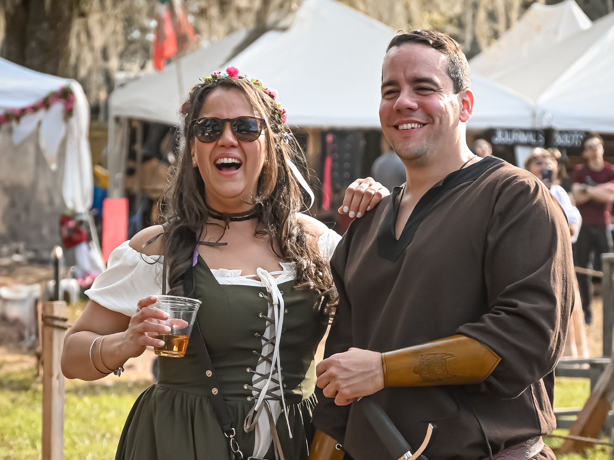 Join in on our Cocktail Crawl! Enjoy 3 cocktails, entertainment, &amp; a souvenir glass!

Daily at 2 PM  
$35 (excl. admission)  
21+ ID required  

Tasty fun awaits! 🥂  
etix.com/ticket/e/10563…  

#BayAreaRenaissance #OnlyAtBarenaissance #ExploreBayArea #LoveFL #Huzzah