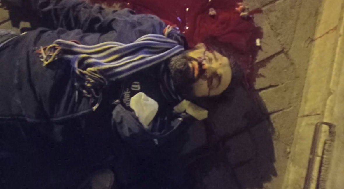 marzieh_rahnama's tweet image. برای قطره قطره خونی ک کف زمین ریختی باید تقاص بدی 
هر کی ۲۲ بهمن برای حکومت قاتل داداشم بره بیرون 
پا روی خون پاک برادرم گذاشته 

جان فشان 
#مرتضی_رهنما