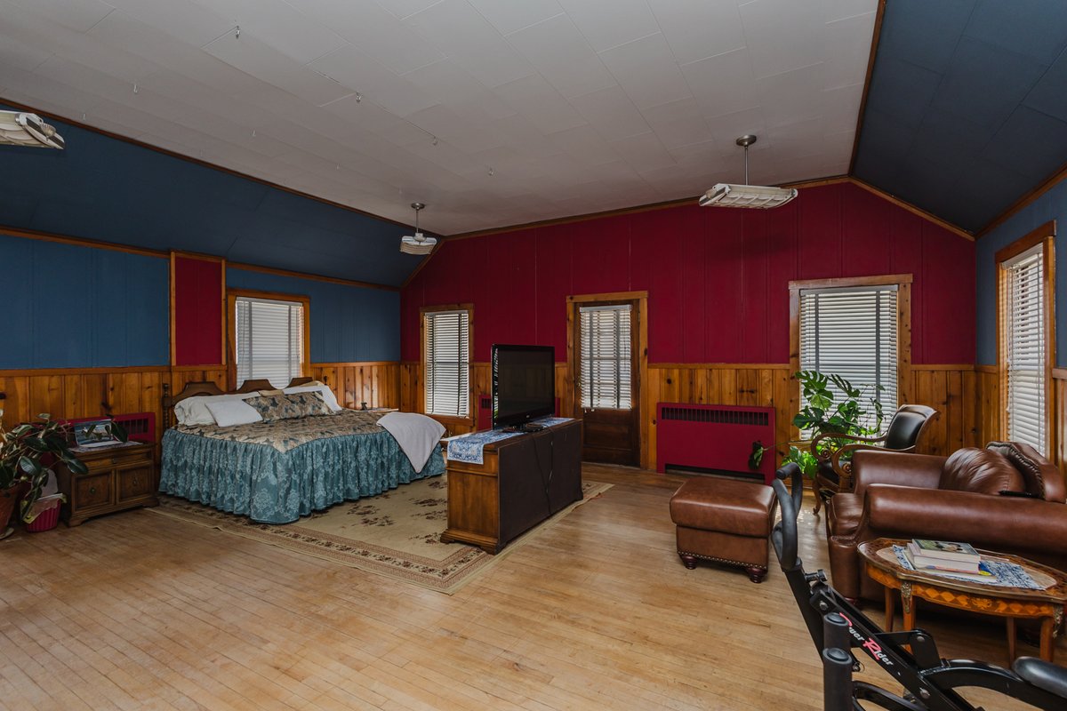 Historic all-brick building with modern updates selling at auction! McCurdy.com/11255

7,500+ Sq Ft  |  3 Levels  |  Corner Lot  |  Downtown Pratt
This stunning Victorian building has been everything from an Elks Club to a church to a law office - and now it's YOUR