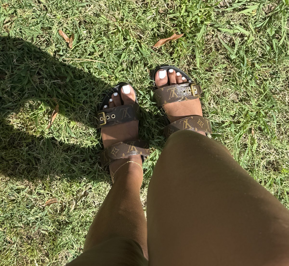 🦋✨💫 tweet media