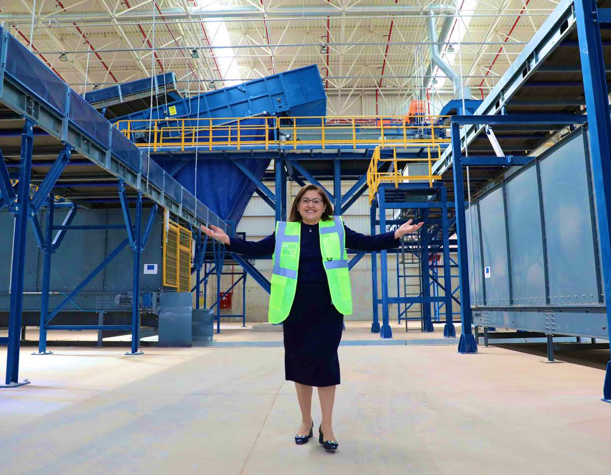 Gaziantep Modeli Belediyeciliğin uluslararası alandaki başarısını tescilleyen önemli, yeni bir gelişmeyi sizlerle paylaşmak istiyorum.

Sayın Emine Erdoğan Hanımefendi’nin de üyesi olduğu BM Sıfır Atık Danışma Kurulu’nun yaptığı değerlendirme sonucunda Gaziantep, dünyada “Sıfır