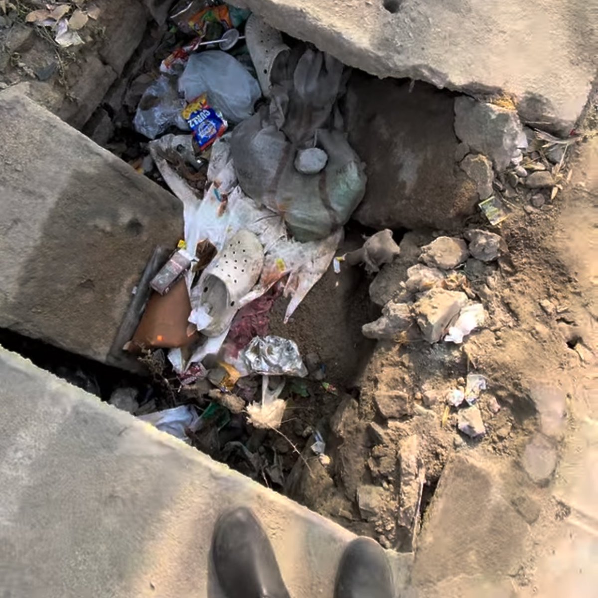 Day 11 of tracking my formally registered footpath complaint.

BBMP Sahaaya status: No update.

CPGRAMS status: Grievance received and forwarded to an officer in Karnataka.

Truly sad that people have to live with this. India and Bengaluru deserve better.