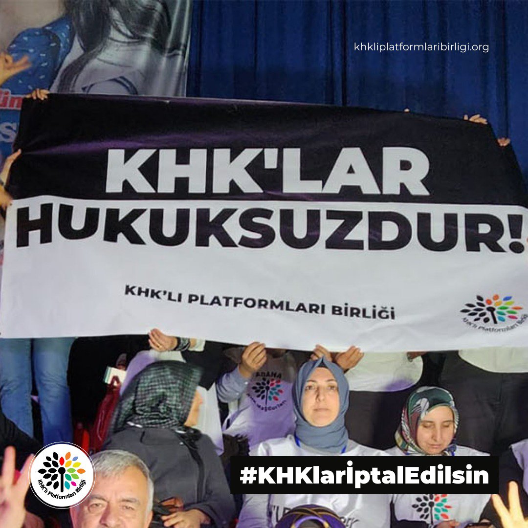Amasız, fakatsız tüm KHK’lılar görevlerine iade edilmelidir.

Barıştan söz ediliyorsa bunun yolu adaletten geçer.

Samimiyet, hukuksuzlukları gidermekle gösterilir.

#KHKlarİptalEdilsin, toplum nefes alsın.

<a href="/adalet_bakanlik/">T.C. Adalet Bakanlığı</a> <a href="/tcbestepe/">T.C. Cumhurbaşkanlığı</a> <a href="/Akparti/">AK Parti</a> <a href="/MHP_Bilgi/">MHP</a> <a href="/herkesicinCHP/">CHP 🇹🇷</a>