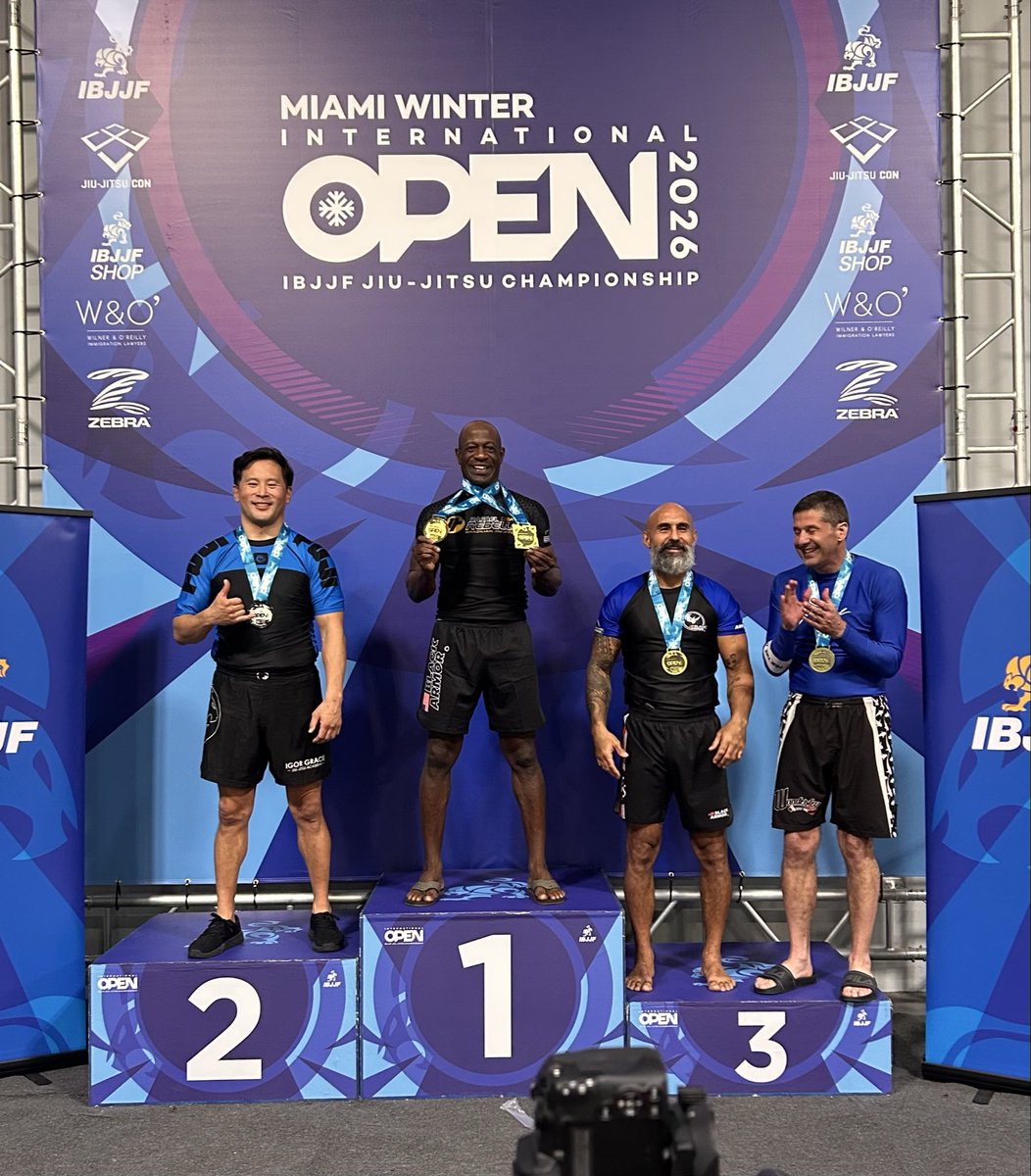 Ron T. Kim tweet media