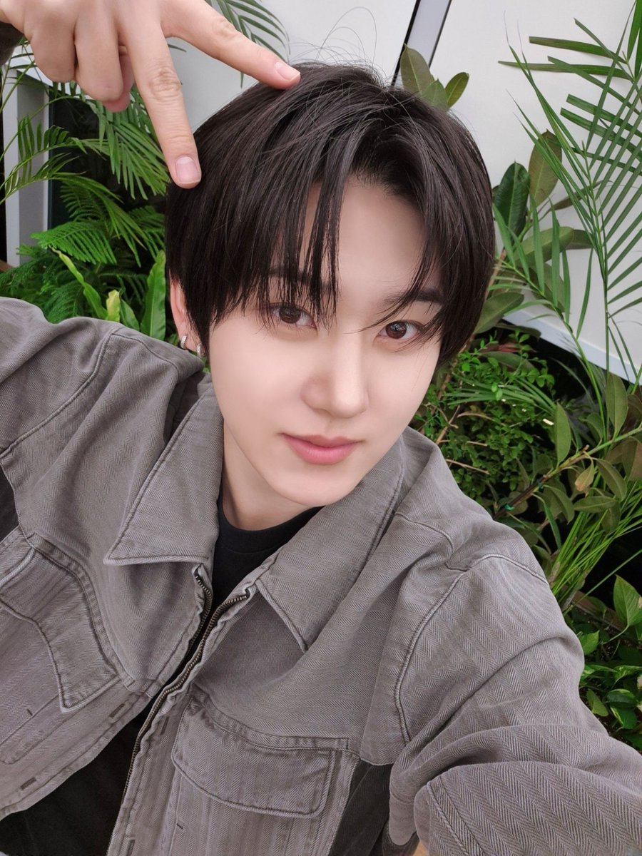 🫧 ─ B POST 

🦊[📸x3]