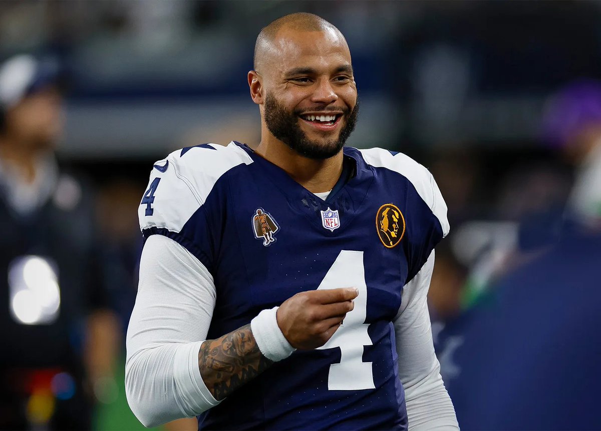 nflrums's tweet image. #NFL Highest Paid Average QB YEARLY 

#Cowboys Dak Prescott - 60M
#Bengals Joe Burrow - 55M
#Bills Josh Allen - 55M
#Packers Jordan Love - 55M
#Jaguars Trevor Lawrence - 55M
#Dolphins Tua Tagovailoa - 53.1M
#Lions Jared Goff - 53M
#49ers Brock Purdy - 53M
#Chargers Justin Herbert