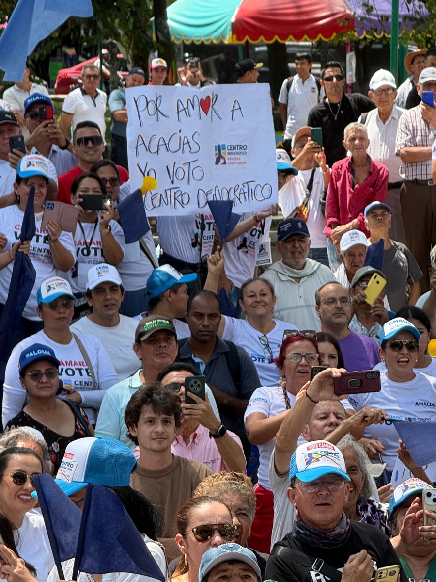 Gracias Acacías. 3 huevitos: Cámara, Senado, Paloma.