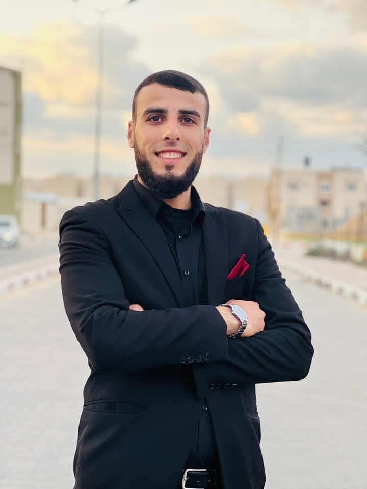 شهداء غزة هذه الليلة 
أقمارها 
من أبرز مقاتلي بيت حانون وقادتها الميدانيين الذين أبلوا أحسن البلاء منذ فجر الطوفان وحتى هذه الليلة.
الشهيد إبراهيم فريد الزعانين
الشهيد أحمد سويلم