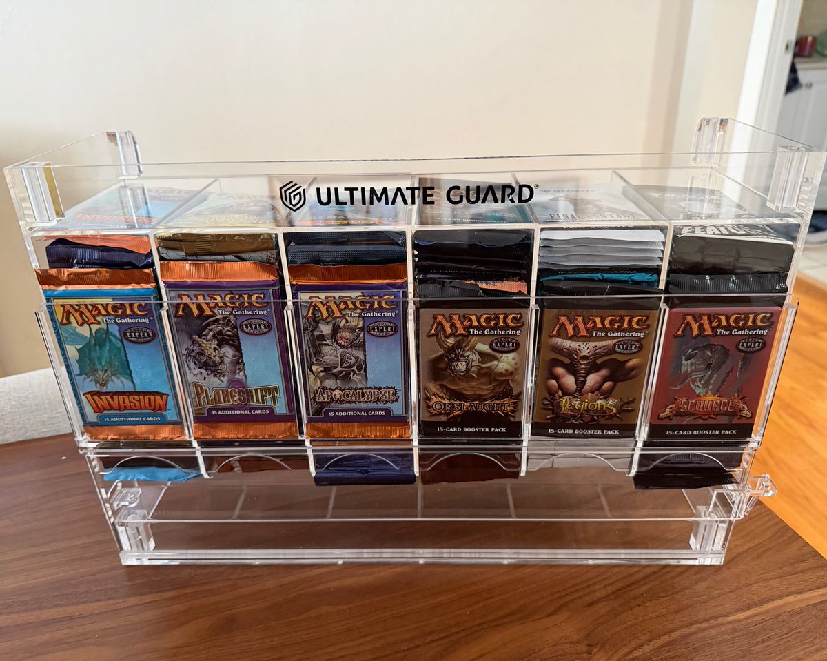 BoshNRoll's tweet photo. I love turning a messy thing into a clean thing.
#mtg #TeamUG https://t.co/UeSG9EUldP