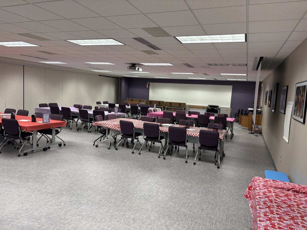 Mrs. Isom tweet media