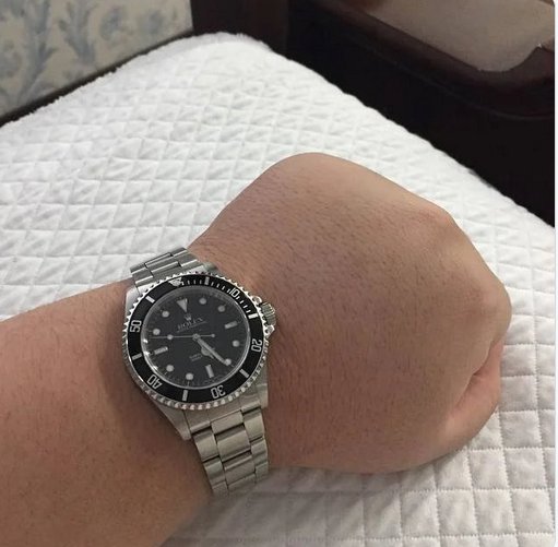 Weiß nicht ob auf aussehen zu gehen so ein smarter Move ist