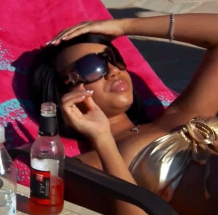 y2kgyarubarbie's tweet photo. #blackbarbie https://t.co/WriZQAM3WZ