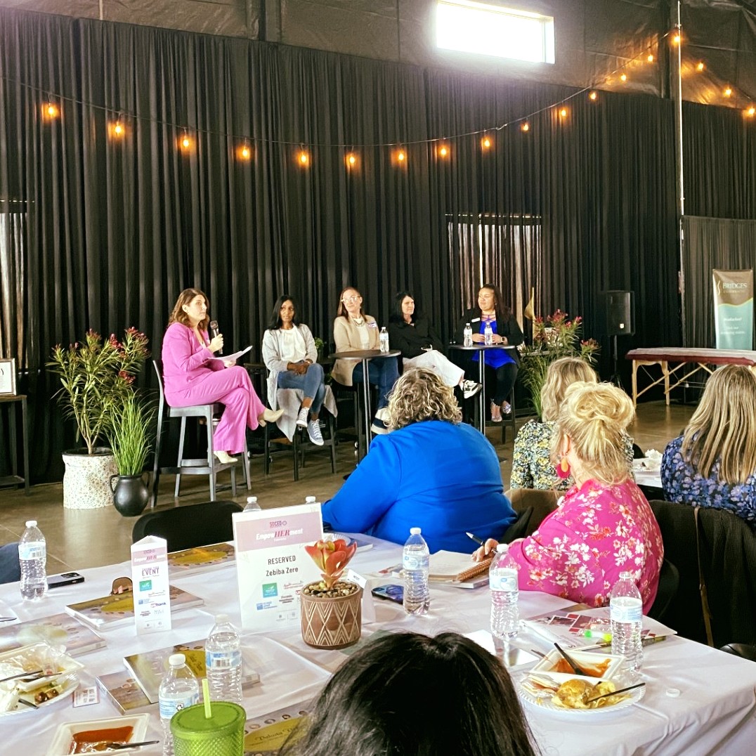 SDCEOEast's tweet photo. Here’s a look at moments from last year's EmpowHERment Seminar. Filled with connection, inspiration, and powerful conversations with women who are building what’s next. 💬💡

👉 Register now for THIS year to save your spot:
https://t.co/80f1KMYnlo https://t.co/tVRNe6u6kj
