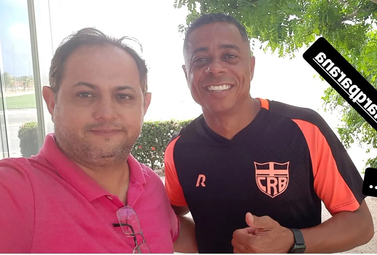 Um dos maiores jogadores que já passaram pelo Galo.
<a href="/marqparana/">Marcos</a>

Será que a nova geração conhece?