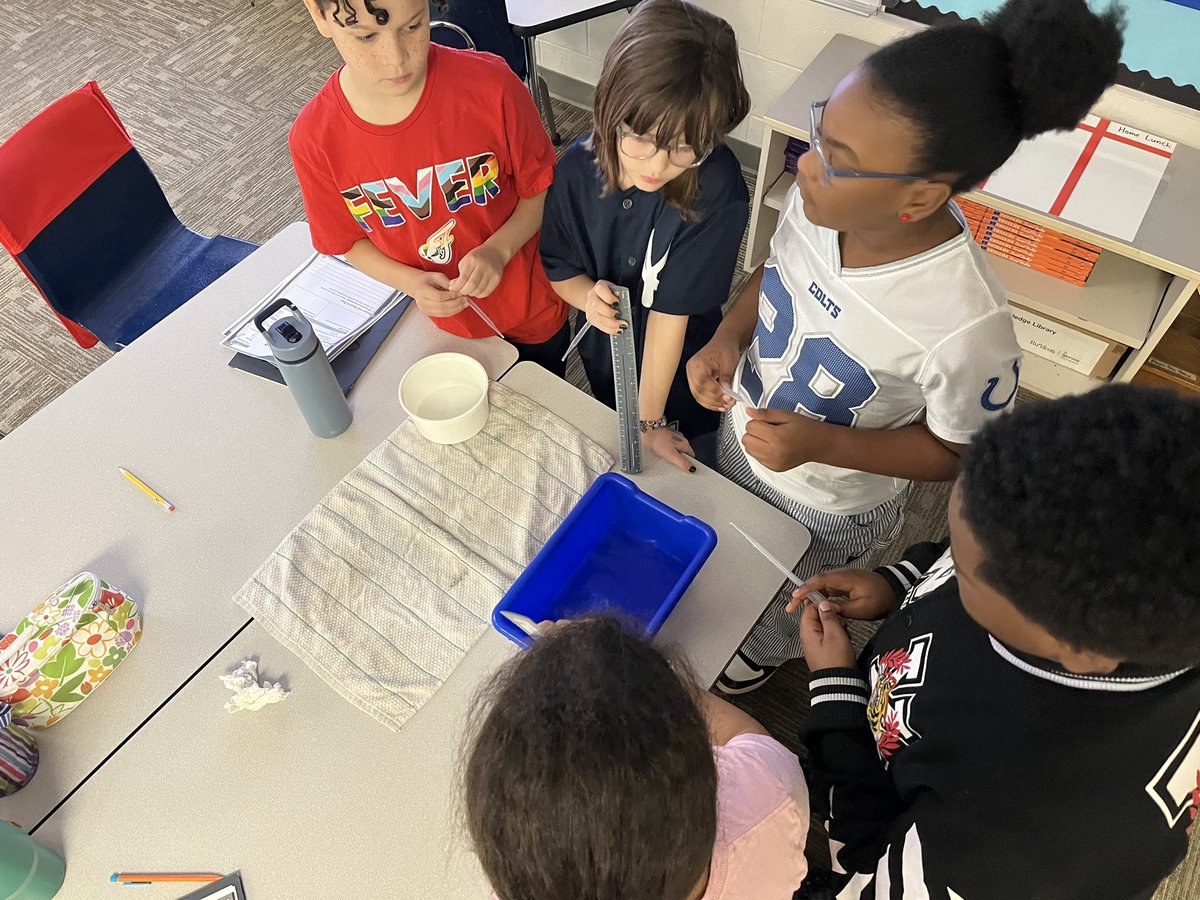 What characteristics define different waves? This was the question we answered on Friday while completing a science experiment. Students used various materials to create different waves and observe their patterns!