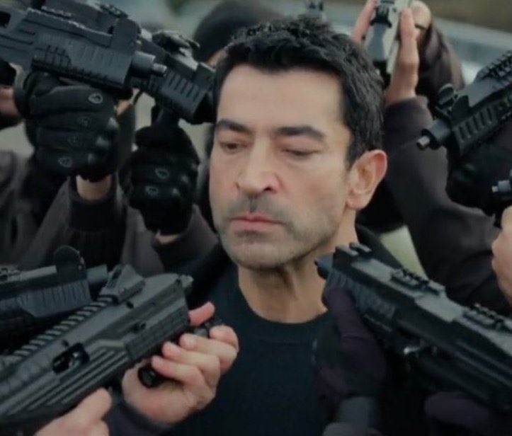 aureafilm's tweet photo. Söylersen linçleneceğin bir fikrini yaz https://t.co/xPxU1xQae6