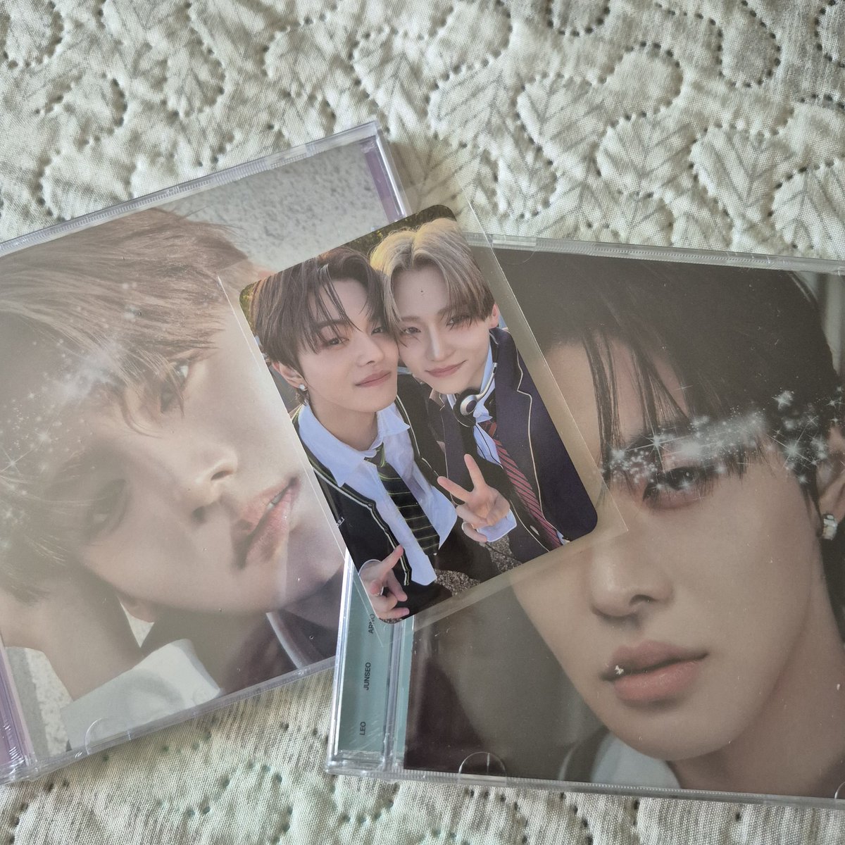 woniecodedd's tweet image. IM SHAKING I PULLED LEOWON UNIT !?@)@!?!?)--??@(!?#?-(????#(!!