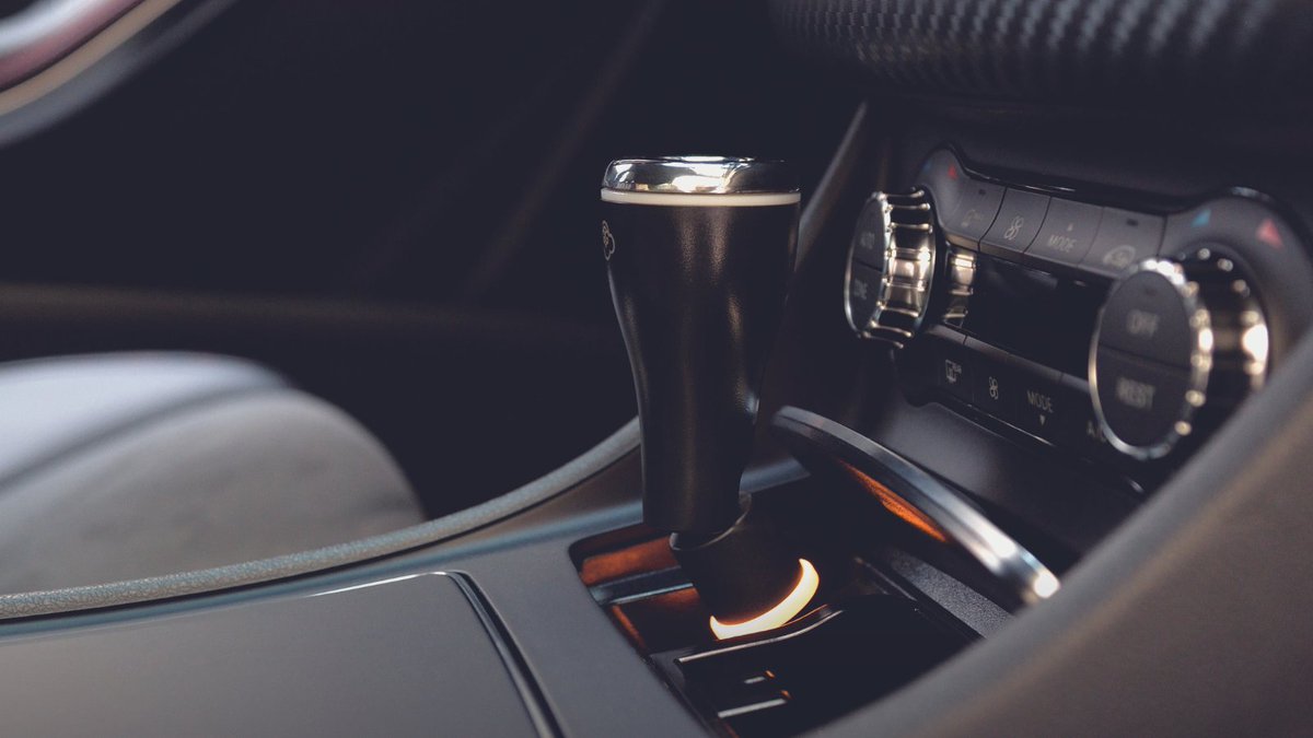 SereneHouseUSA's tweet photo. Ride off into the sunset with your favorite Knight!

#serenehouseusa
#serenehouse
#serenehousediffuser
#traveldiffuser
#USBdiffuser
#aromatherapyonthego
#zencommute
#knight
#essentialoils
#essentialoilsforfocus
#essentialoilsforwork
#workingwithessentialoils https://t.co/RLaBlT7Nxc