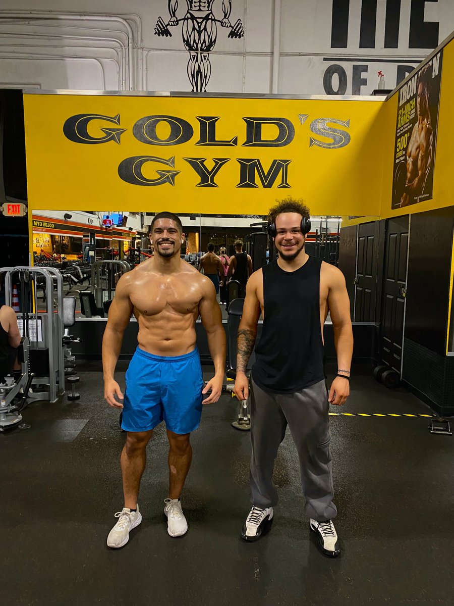 Big boys at the Mecca 💪🏽 <a href="/lucha_angel1/">Dante Martin</a>