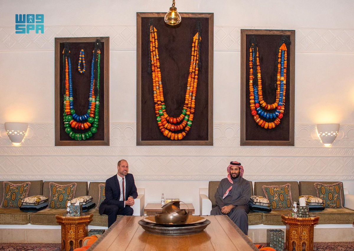 سمو #ولي_العهد يستقبل ولي عهد بريطانيا ويصطحبه في جولة بحي الطريف التاريخي في الدرعية.
spa.gov.sa/N2508457
#واس