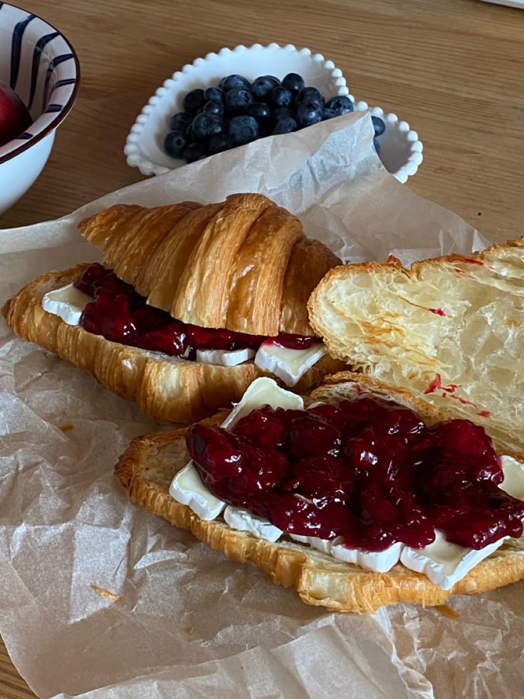 Yumzy__'s tweet image. 