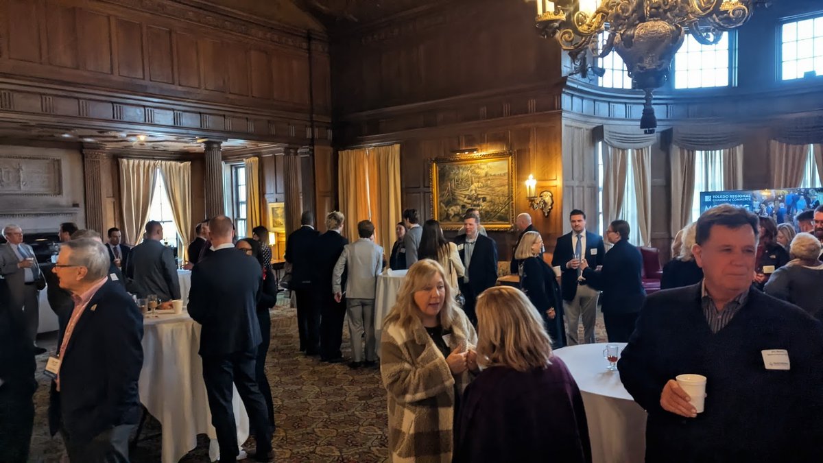 Goodwill NOW tweet media