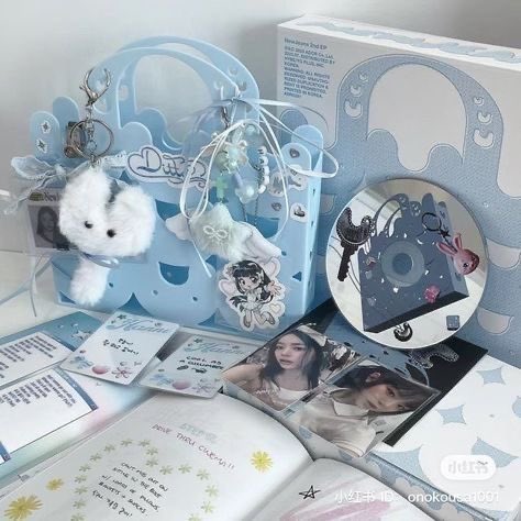 kismetfiless's tweet image. newjeans ‘get up’ beach bag is easily in the top 5 best physical albums