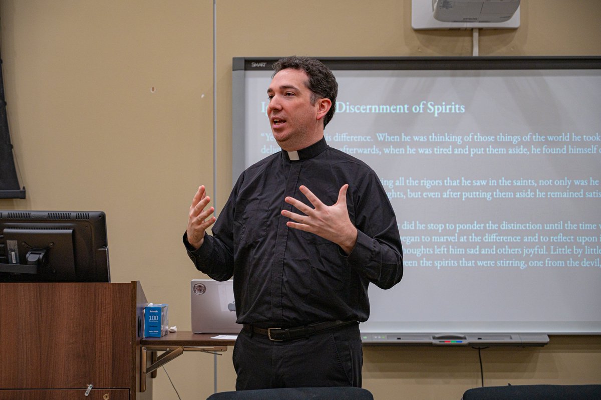 Strake Jesuit tweet media