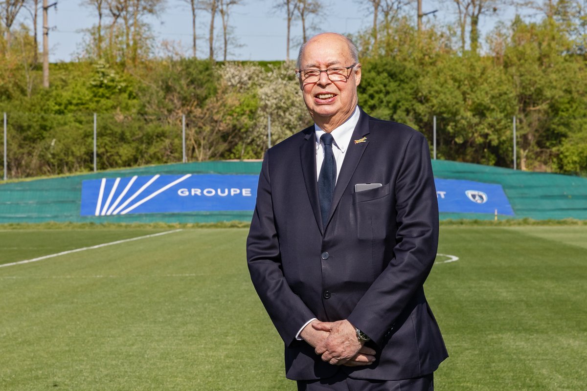 ParisFC's tweet photo. Il y a un an, Christian Amara nous quittait.

Plus de 50 ans de fidélité au Paris FC.
Une mémoire, une présence, un héritage. https://t.co/1TnyfiYCmz
