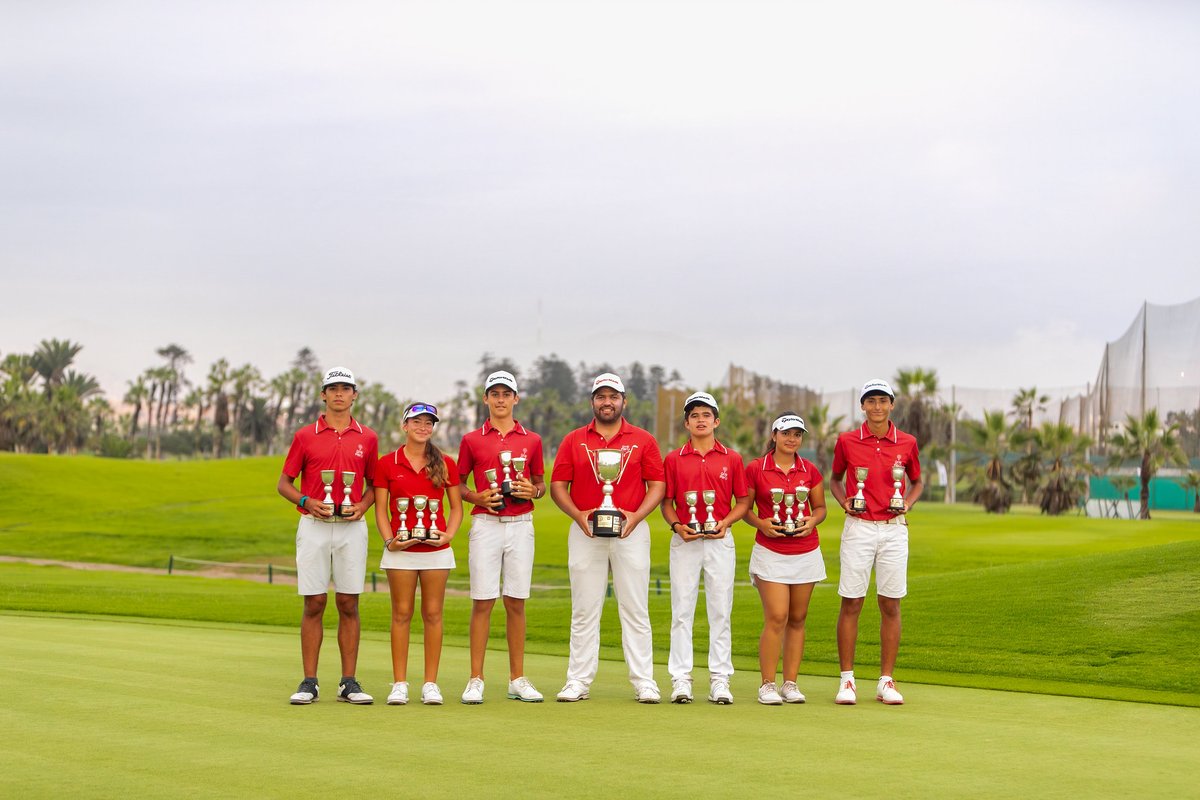 😀 Volvimos a celebrar: el Team Perú 🇵🇪 se impuso en la Copa Alianza del Pacífico 🏆 2026.

En individuales, Michelle Miranda, Kaori Arce  y Victoria San Martín también levantaron los brazos 🙌: golfperu.pe/volvimos-a-cel…

#golfPerú #TeamPerú #GolfJunior #DeportePeruano #GolfPeruano