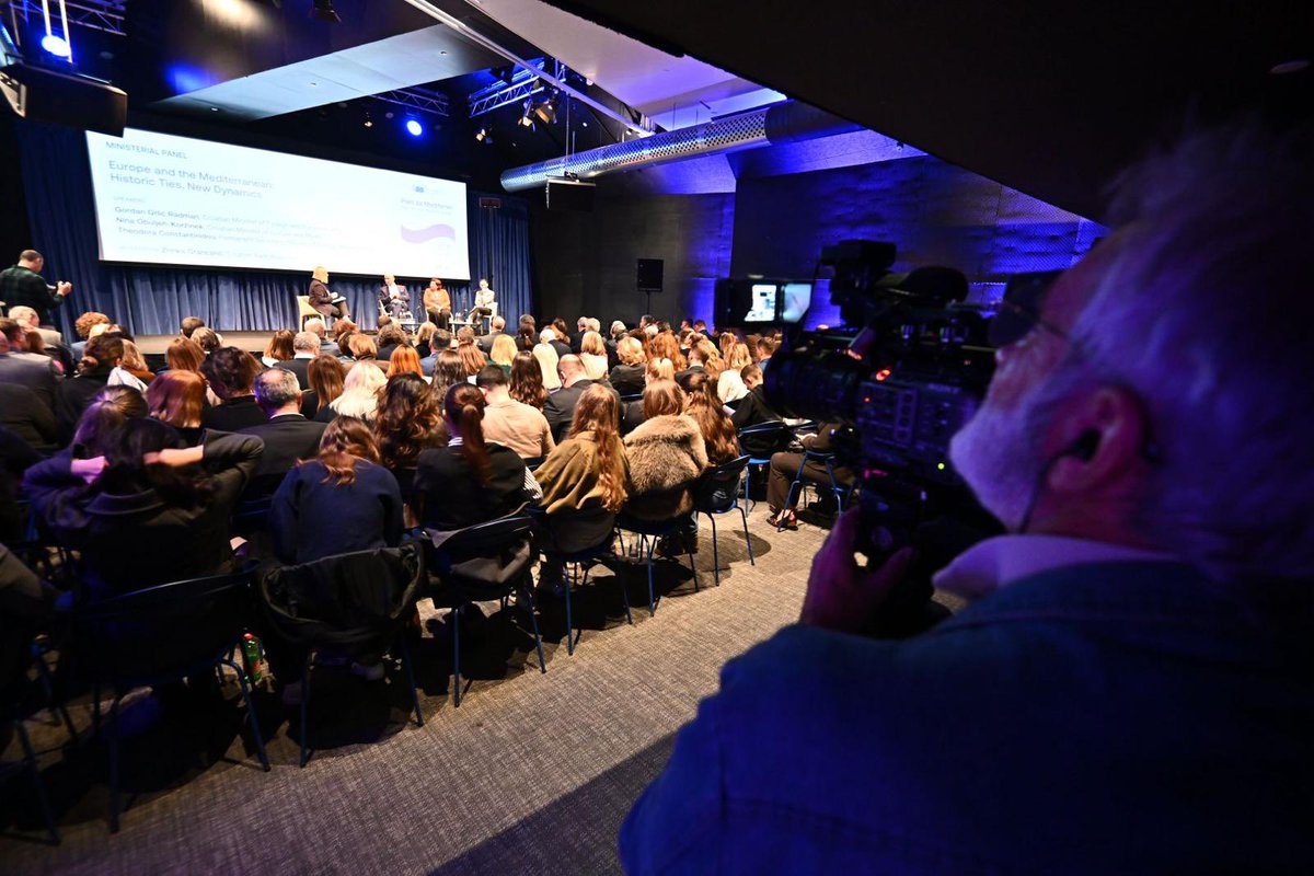 Dubravka Šuica tweet media