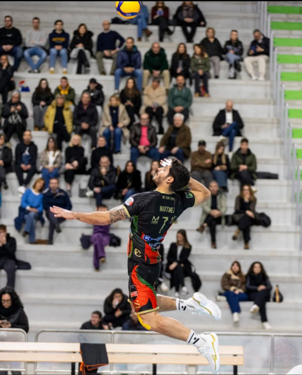 Sempre più fiera e orgogliosa di seguire con rispetto questi ragazzi🥰
lei grande donna dalle mille sfaccettature divertente caotica ma allo stesso tempo profonda♥️
Lui riservato divertente instancabile campione un grande uomo♥️
Entrambi educati umili dai grandi valori #helevier