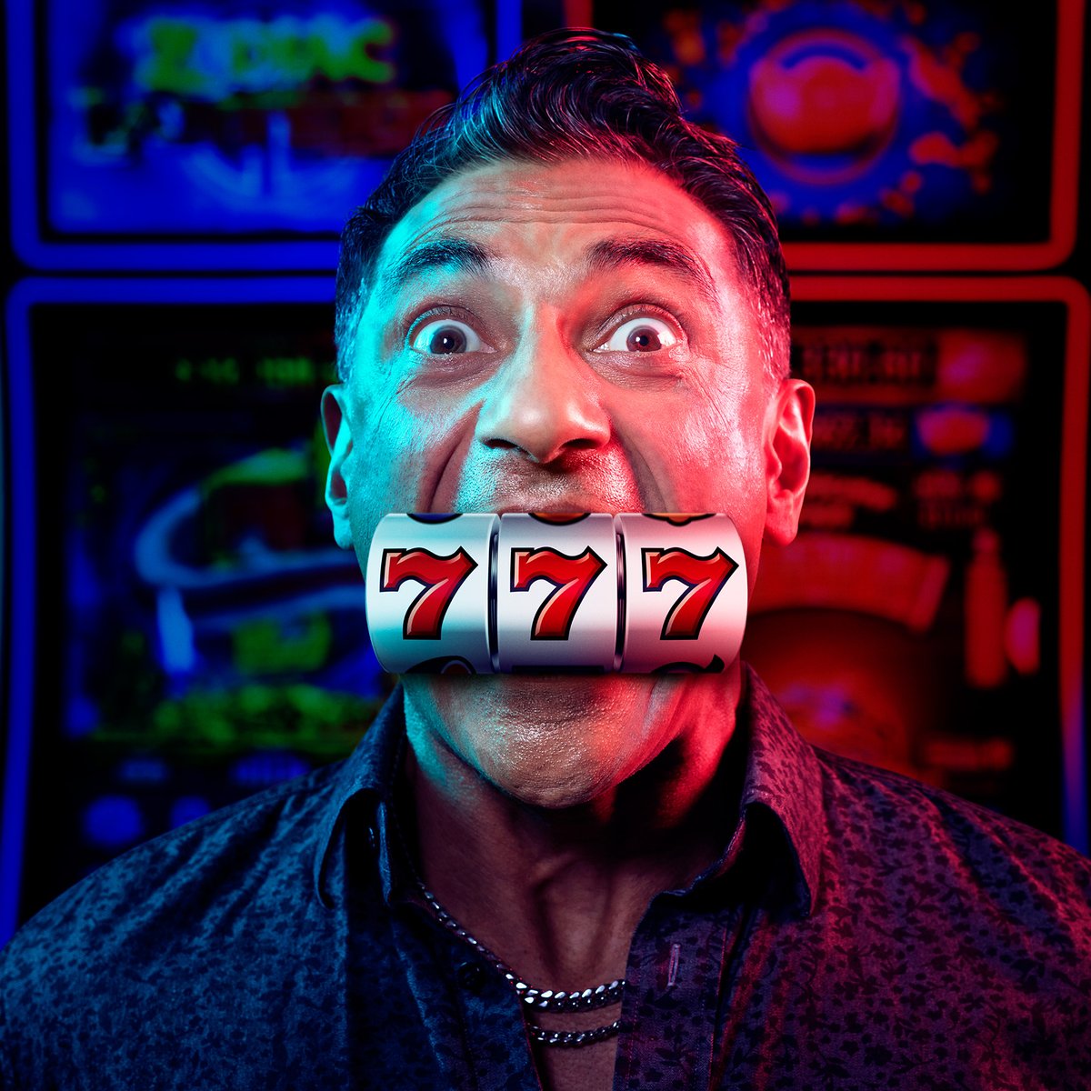 anthonyredpath's tweet photo. A fun assignment for Parq Casino which relied heavily upon coaxing big expressions out of our talent. Billboards for these executions are currently up around town.
The graphics cover the mouth and the potential expletives that would be heard rather loudly. https://t.co/PRvjBmTpfW