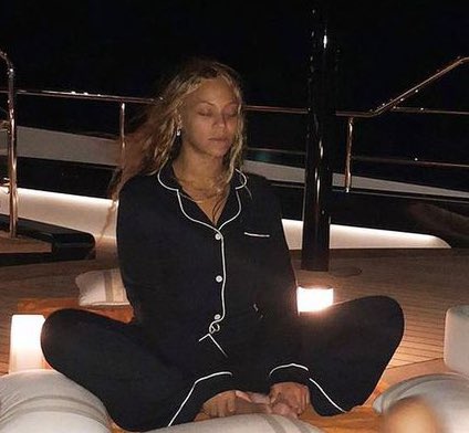 Decided this year that i am going to start dating again….the streets have been calling my name….they need me i fear