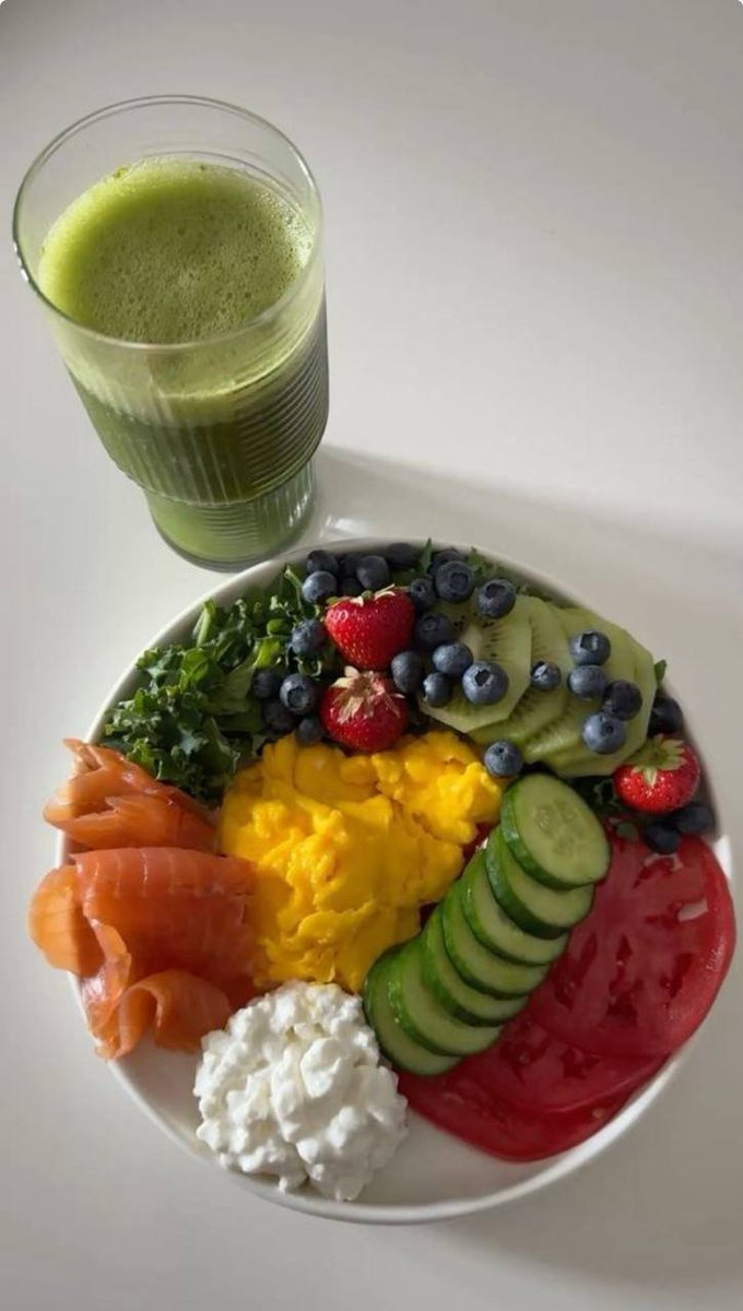 sofiac5k's tweet image. So colorful it looks like nourishment and joy teamed up