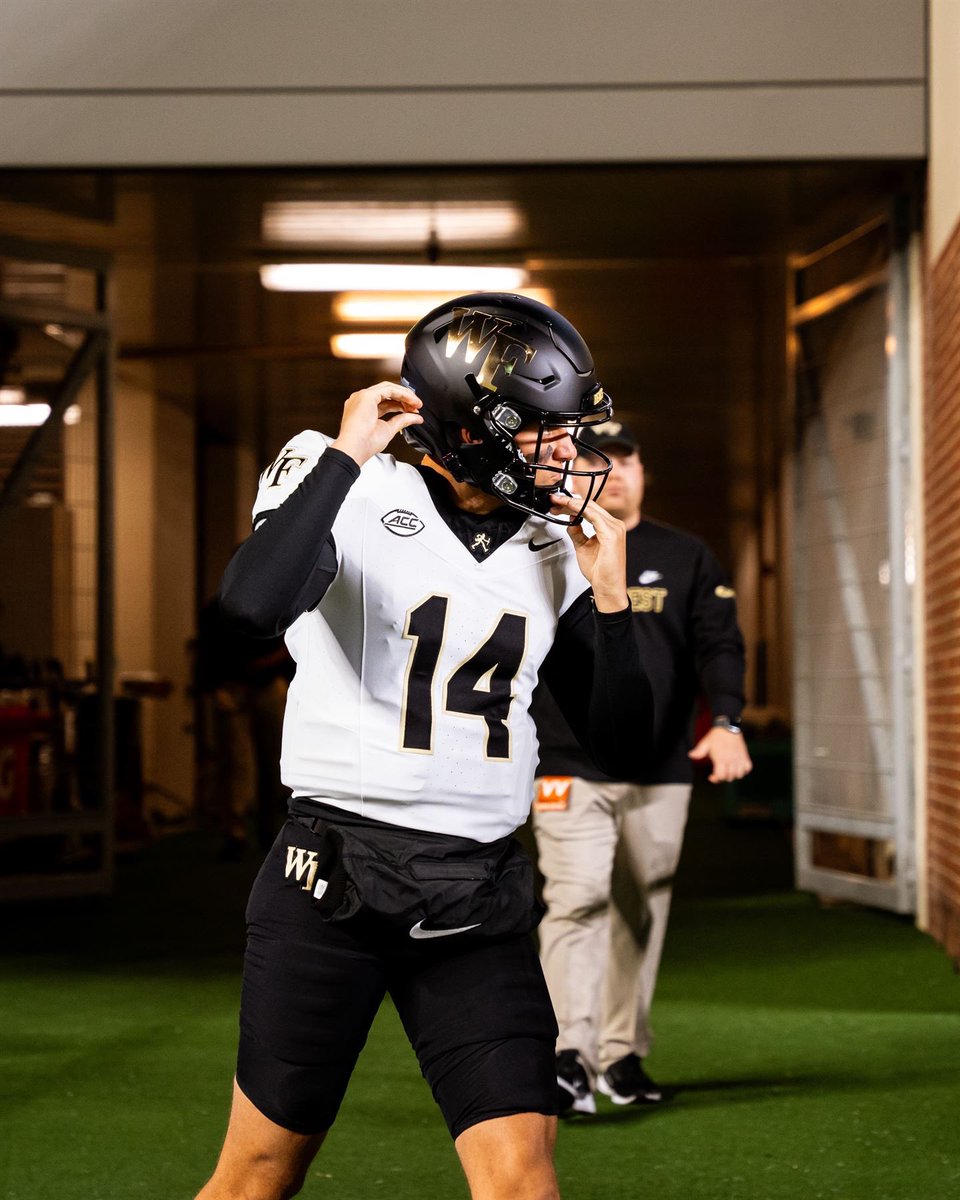 Hey <a href="/BallStateFB/">Ball State Football</a> fans lets meet new QB <a href="/tymizzell15/">Tyler Mizzell</a> Tyler Mizzell. Interview in comments.